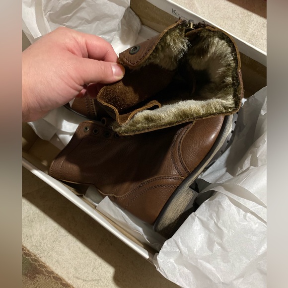 STEVE MADDEN - Troopa Fur Lined Boots (New) - Picture 7 of 8